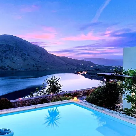 Du Lac Villas Kournas Exterior photo